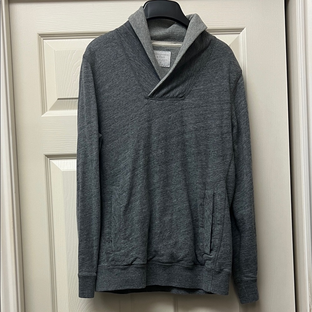 Abercrombie & Fitch Men's V-Neck Shawl Pullover Sweater - Charcoal Gray